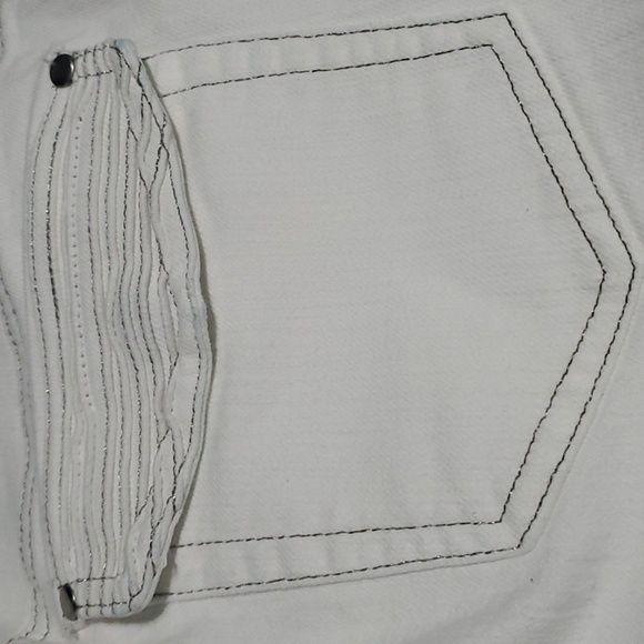 Chico's White Platinum Jeans Womens Size 10 Chicos 1.5 White Denim Capri - Picture 8 of 11